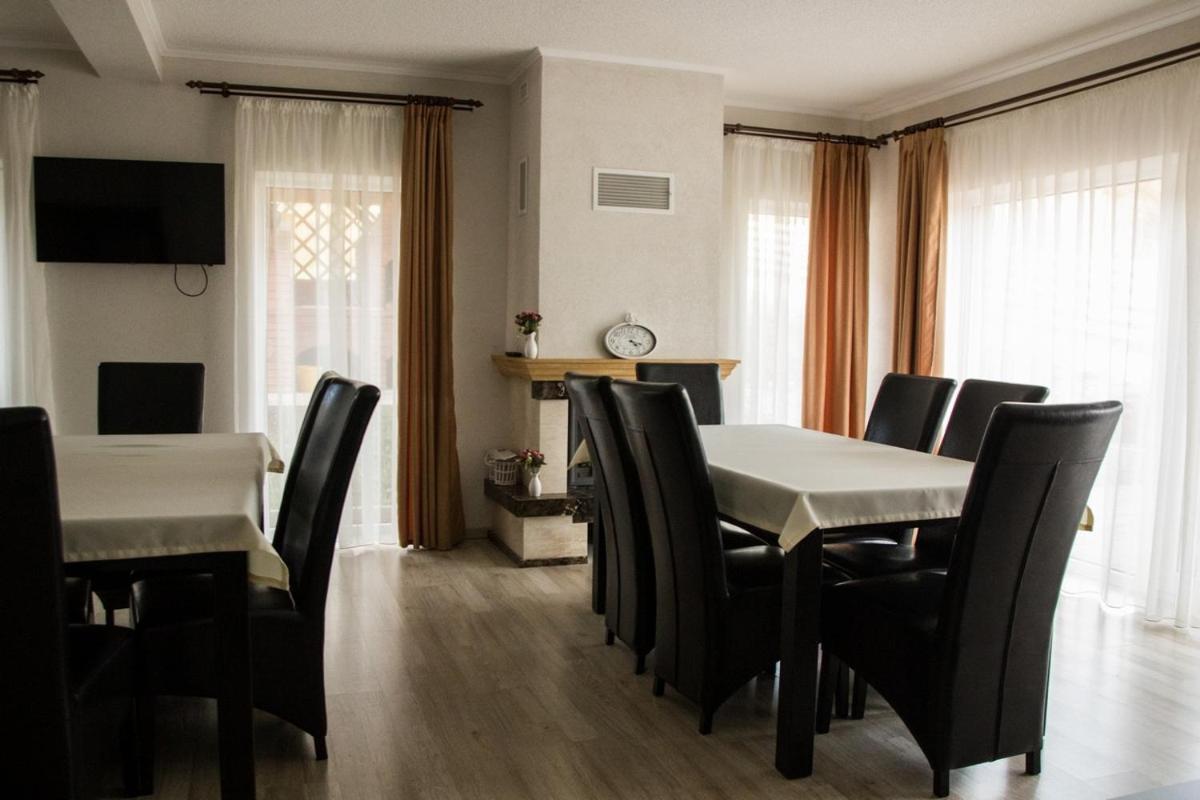 Pensiunea Casa Din VII Seusa Buitenkant foto